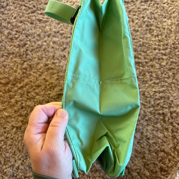 NWT Fjallraven Apple Mint Green Classic Kanken Unisex Convertible Backpack - Picture 3 of 10